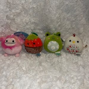 4 squishmallow clips Caparinne, Scarlet, Wendy & Charity